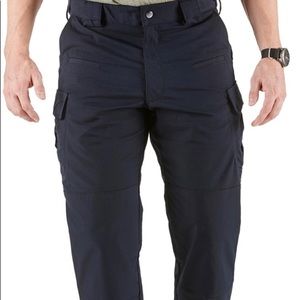 COPY - 5.11 tactical Stryke pants NWT!